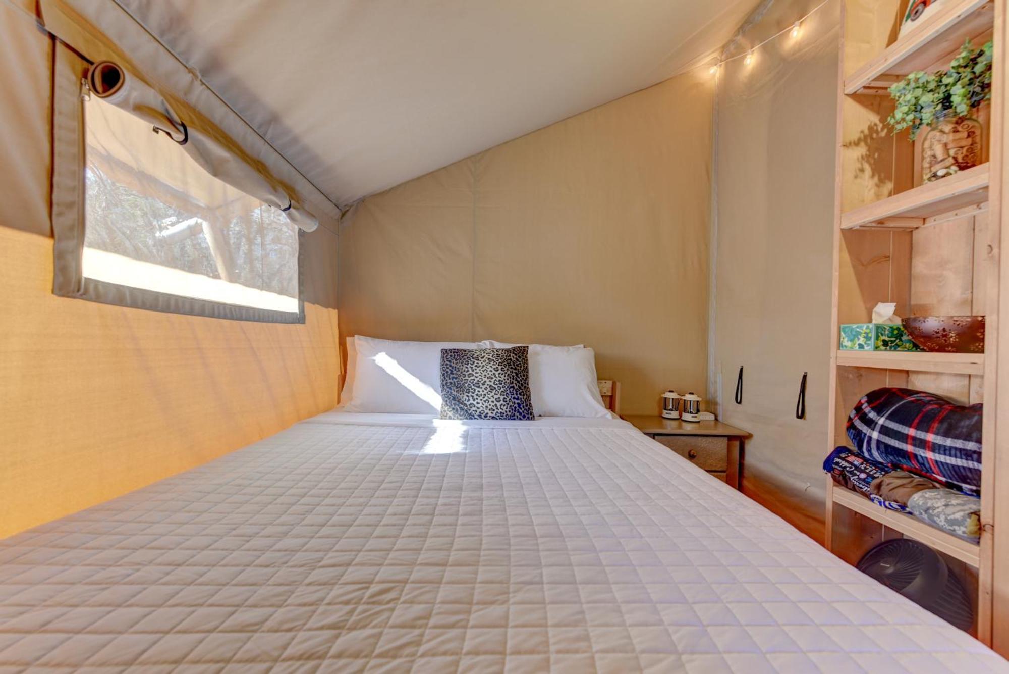 12 Fires Luxury Glamping With Heating #1 Hotel Johnson City Exterior foto