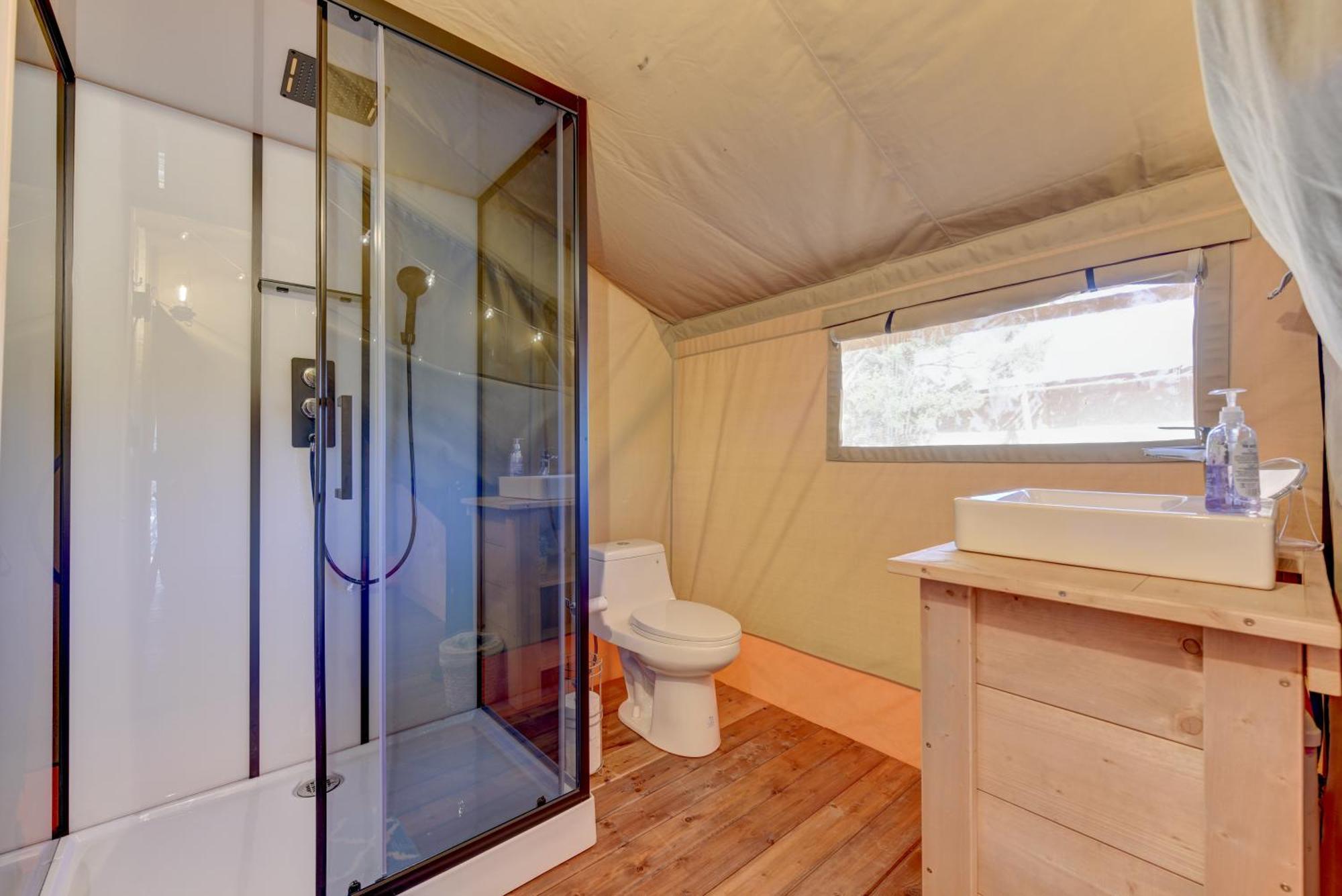 12 Fires Luxury Glamping With Heating #1 Hotel Johnson City Exterior foto